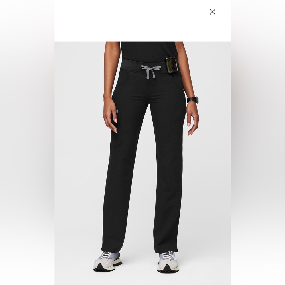 Figs Kade Cargo Scrub Pants